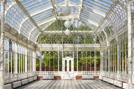 Coombe Cliff Conservatory, Horniman Museum